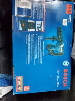 BOSCH RH540M 120-volt demolition hammer
