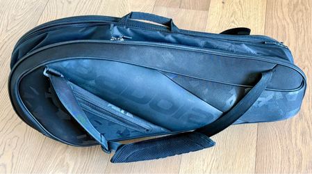 Babolat RH Expandable Team Line Tennis Bag (3 to 9 Racquet Capacity) – Great Condition