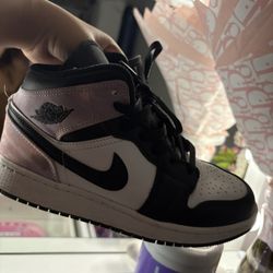 JORDAN 1s