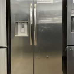 Frigidaire Gallery 26 cu. ft. Standard Depth Refrigerator in Smudge-Proof