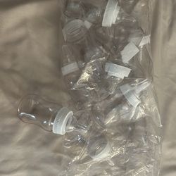 Small baby bottles