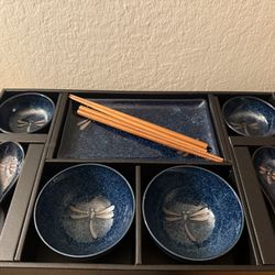 Japanese Ceramic Dish Set