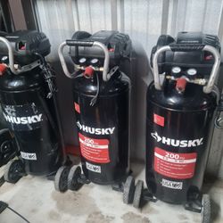 Compresor HUSKY 20 GAL