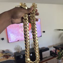 30mm Cuban Link Chain 