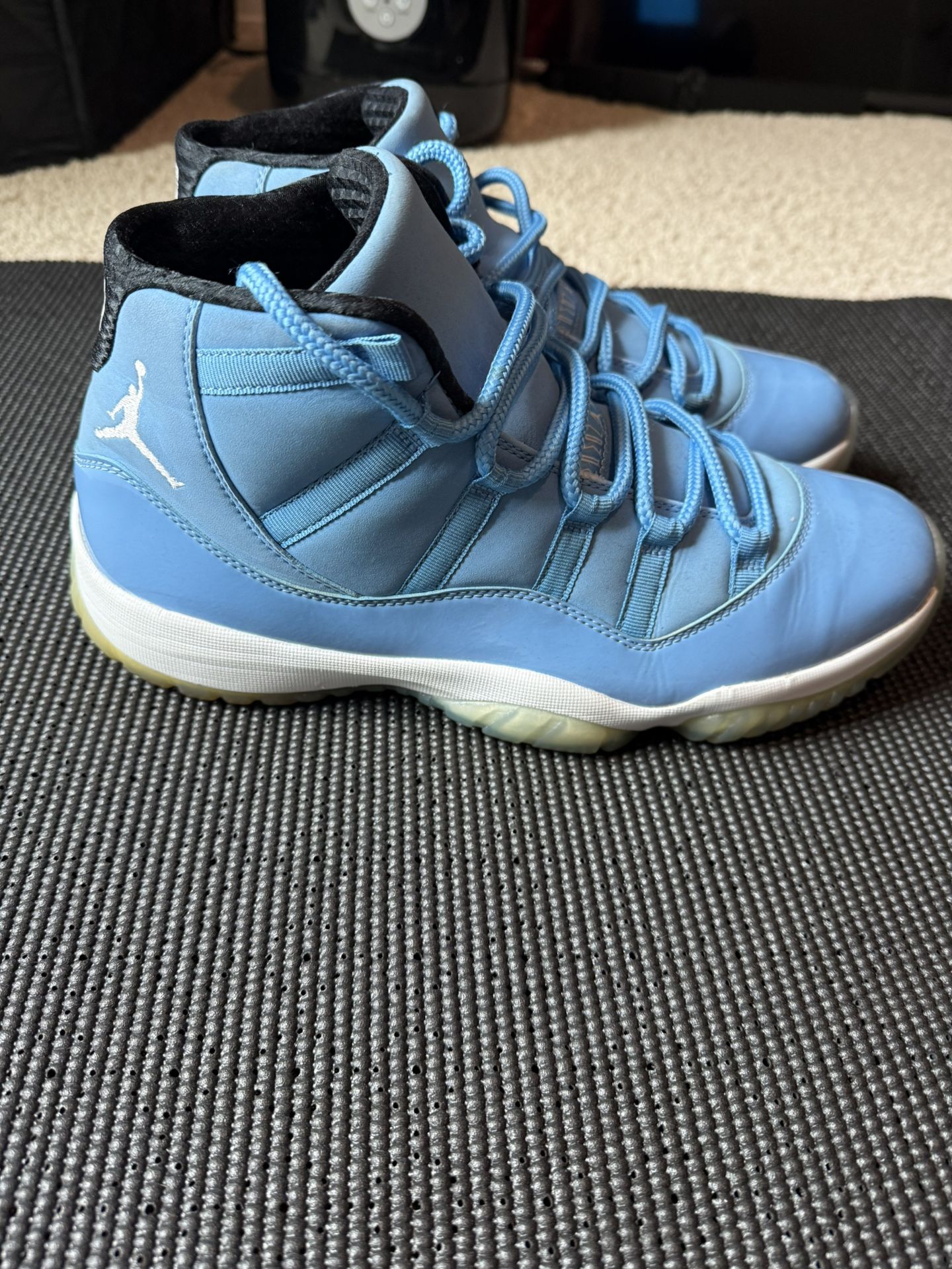 Nike Air Jordan 11 Retro “Pantone” Size 10.5 (no box) - $260 OBO