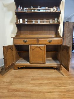 Dinning Cabinet