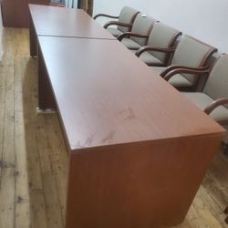 TABLE FOR CONFERANCE OR HOME (HOME97)