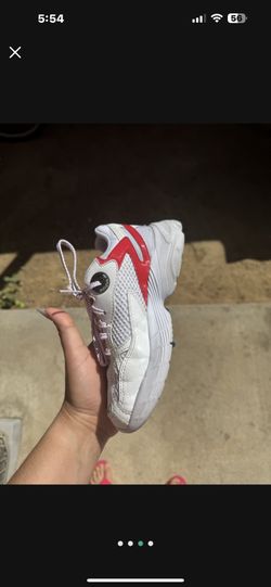 Hello Kitty Adidas