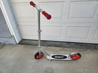 Razor A5 Lux