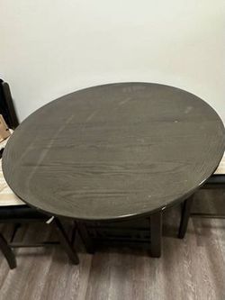 Round counter Height table With chairs