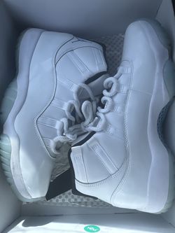 Legend Blue 11s Sz. 10.5
