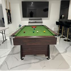 Snooker full set accessories pool table