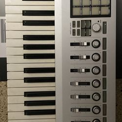 Korg kontrol49 midi Controller