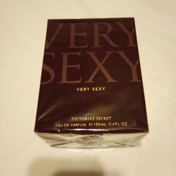 Victoria's Secret Very Sexy Eau De Parfum Sealed