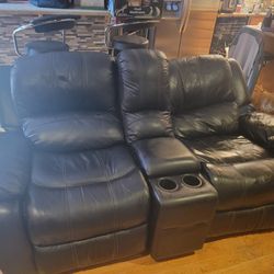 Free Leather Dual Recliner Loveseat / Sofa