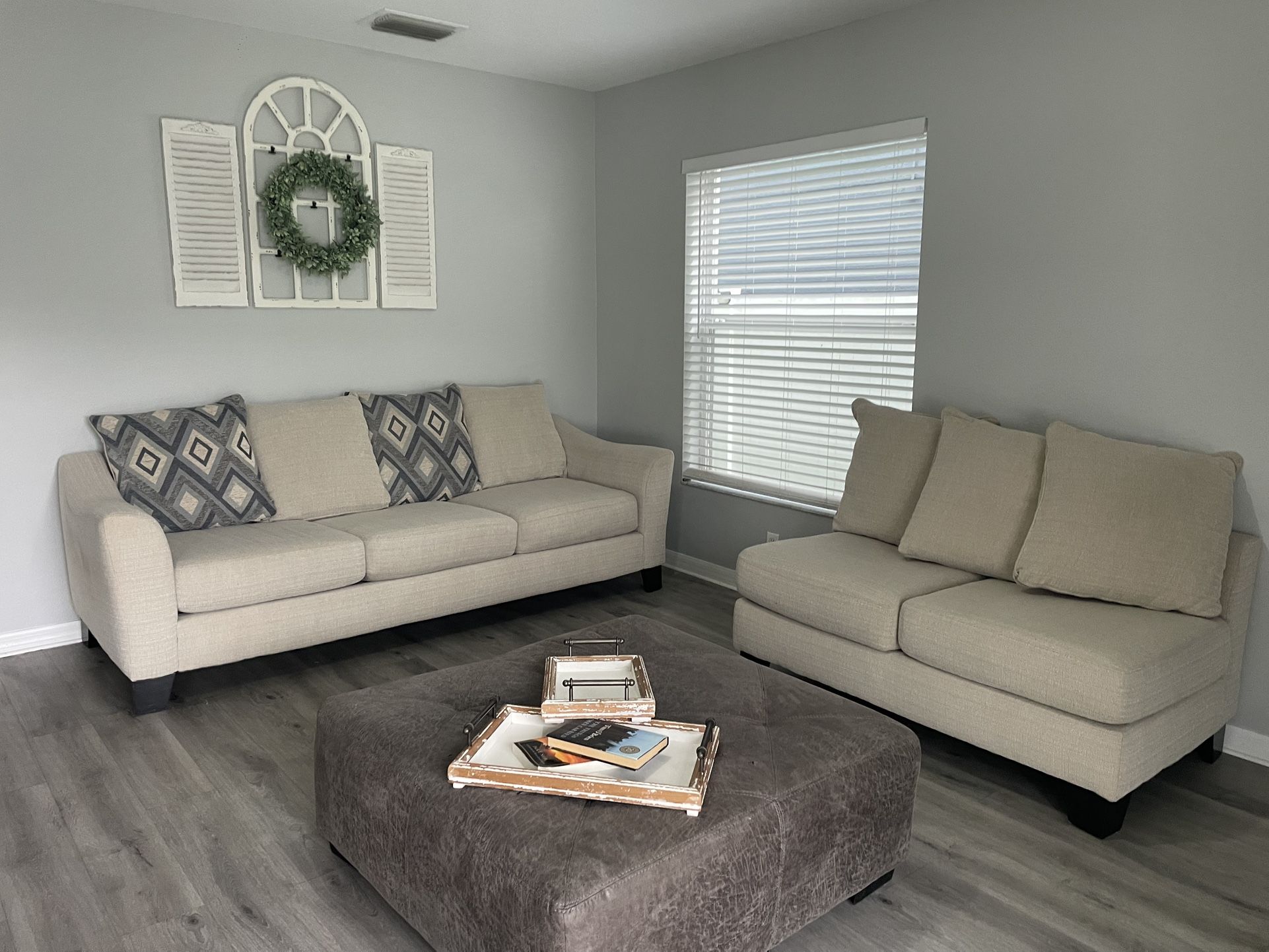 Free Beige Living Room