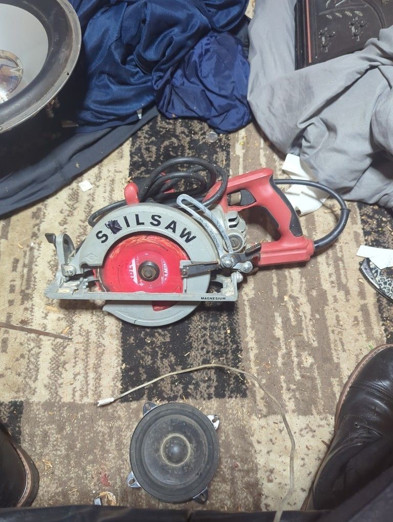 Worm Drive Skill Saw Magnesium