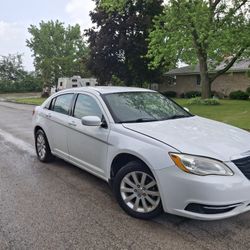 2012 Chrysler 200