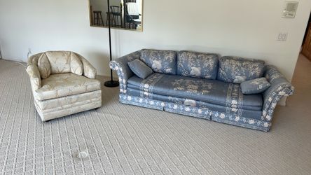 Sofa and chair $0 FREE