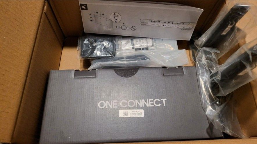 Samsung One Connect Box. Brand New