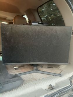 Samsung 32” curved monitor