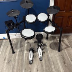 Alesis Drum  Nitro Max 