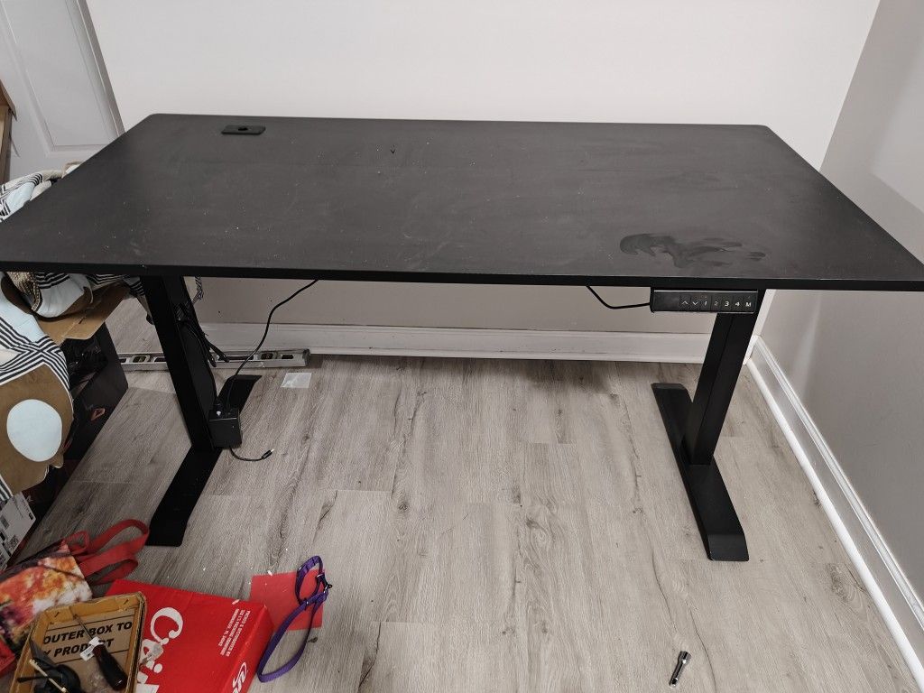 Broken Standing Desk With Missing Cables