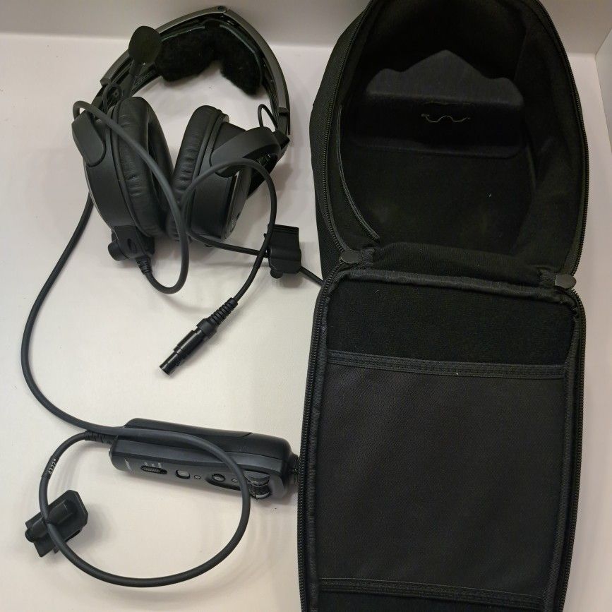 Bose Aviation A20 Bluetooth Noise Cancelling Heaphones Lemu 6 Pins Plug