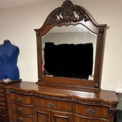 Signature Furnishings Dresser