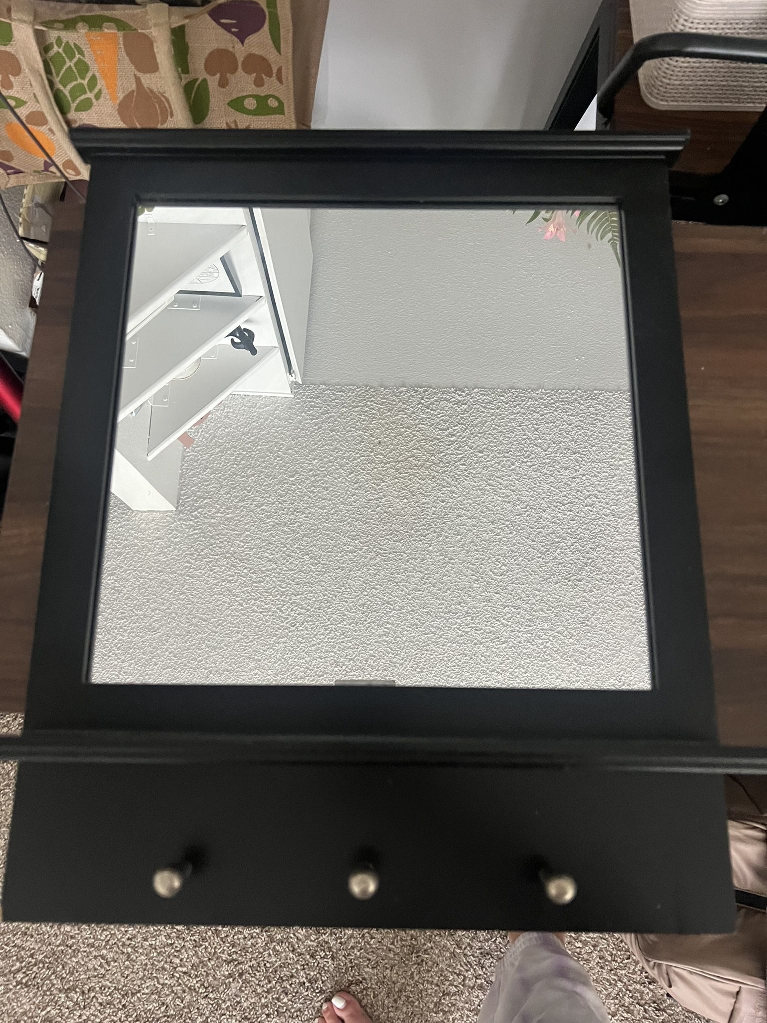 Mirror Key Hanger