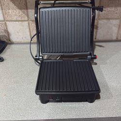 Chefman Panini Maker