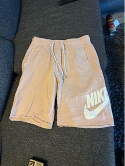 Nike Sportswear Club Fleece Shorts Light Pink Men’s Medium Swoosh Logo