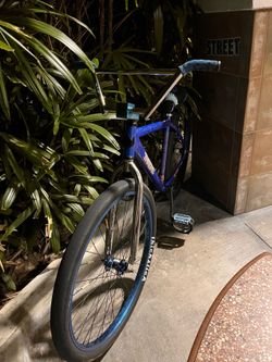 Throne blue crush
