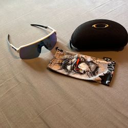 Oakley Sutro Prizm