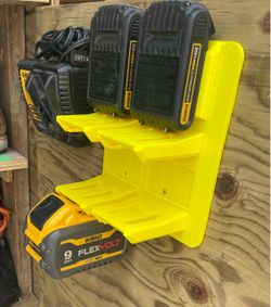 DeWalt 6 Battery Wall Mount