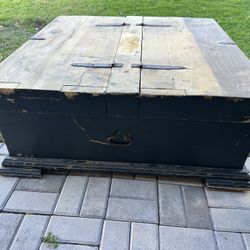 Large Rustic Chest / Coffee Table