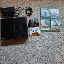 Xbox One W/extras