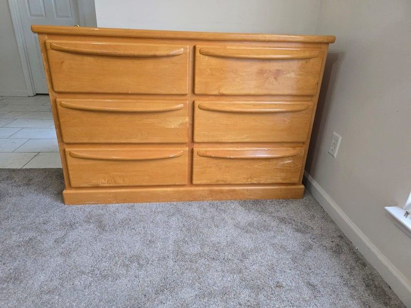 DRESSER REAL WOOD