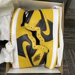 New $150 Size 9 For Men