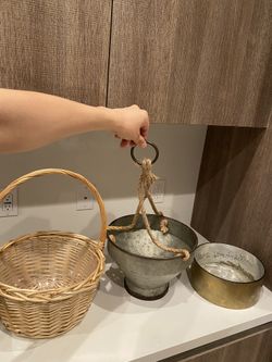 Three 🌸 flower pots