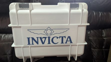 8 Slot Invicta Watch Case