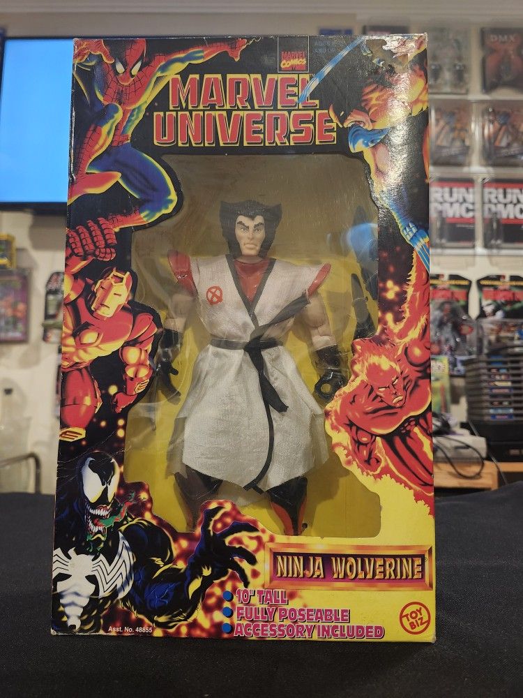 Vintage Wolverine Marvel Universe