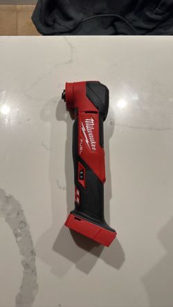 M18 Milwaukee fuel multitool