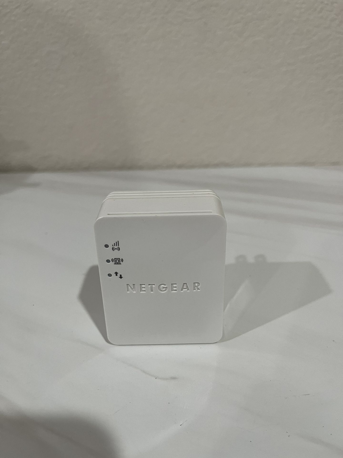 Netgear Universal WiFi Range Extender WN1000RP