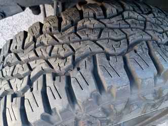265/70/17 Goodyear Wrangler Ultra Terrain