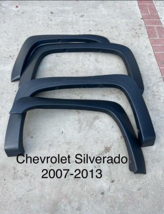 Chevy Silverado 2007-2013 Fender Flares 