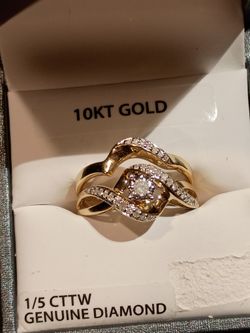 10k Genuine Diamonds Ring Set
