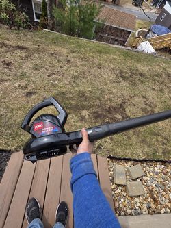 Toro leaf blower like new