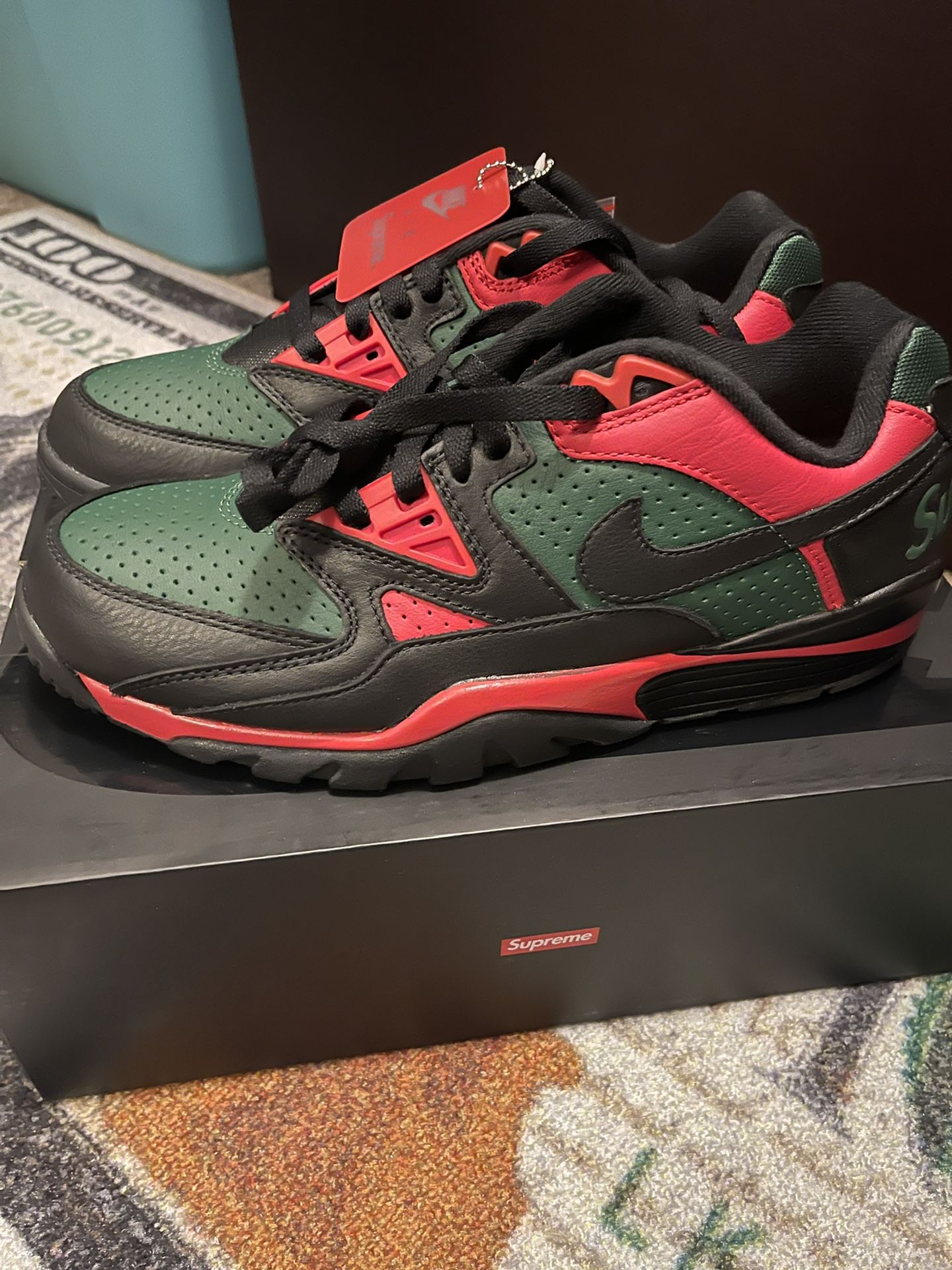 Nike Trainer Supreme 9.5 Men Brand New