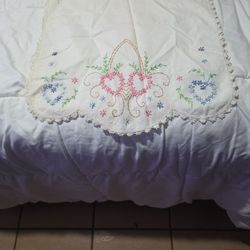 Custom Table Liner